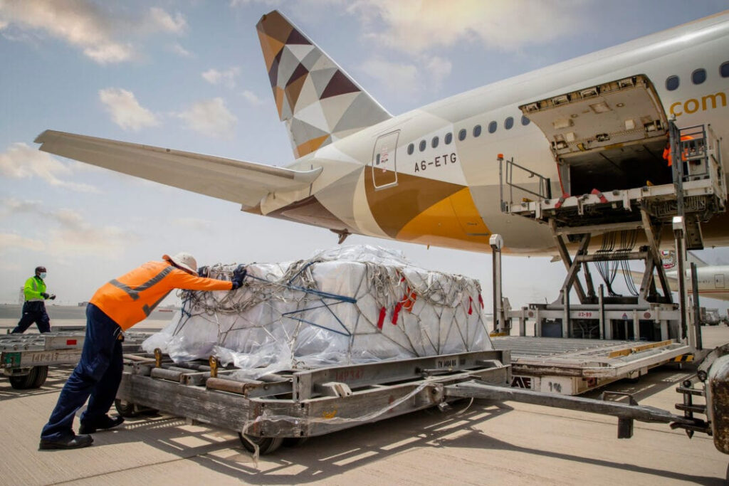 Page-14-Etihad-2-1080x720.jpg