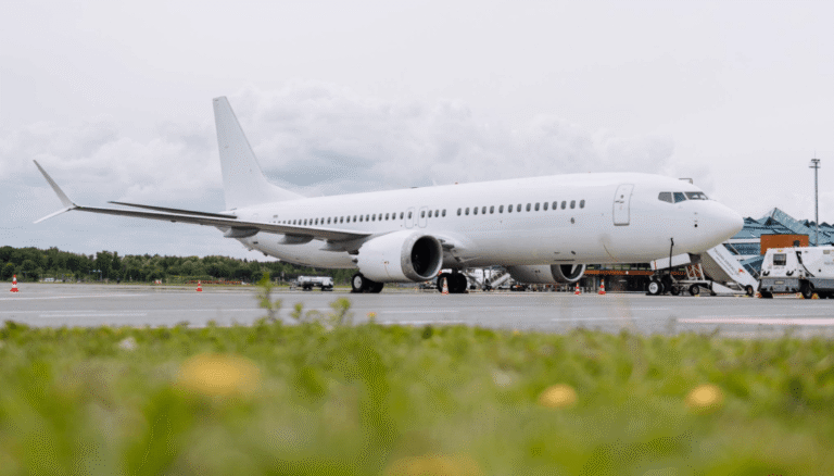 Ascend-Airways-Boeing-737-MAX-82822928129-1080x616.png